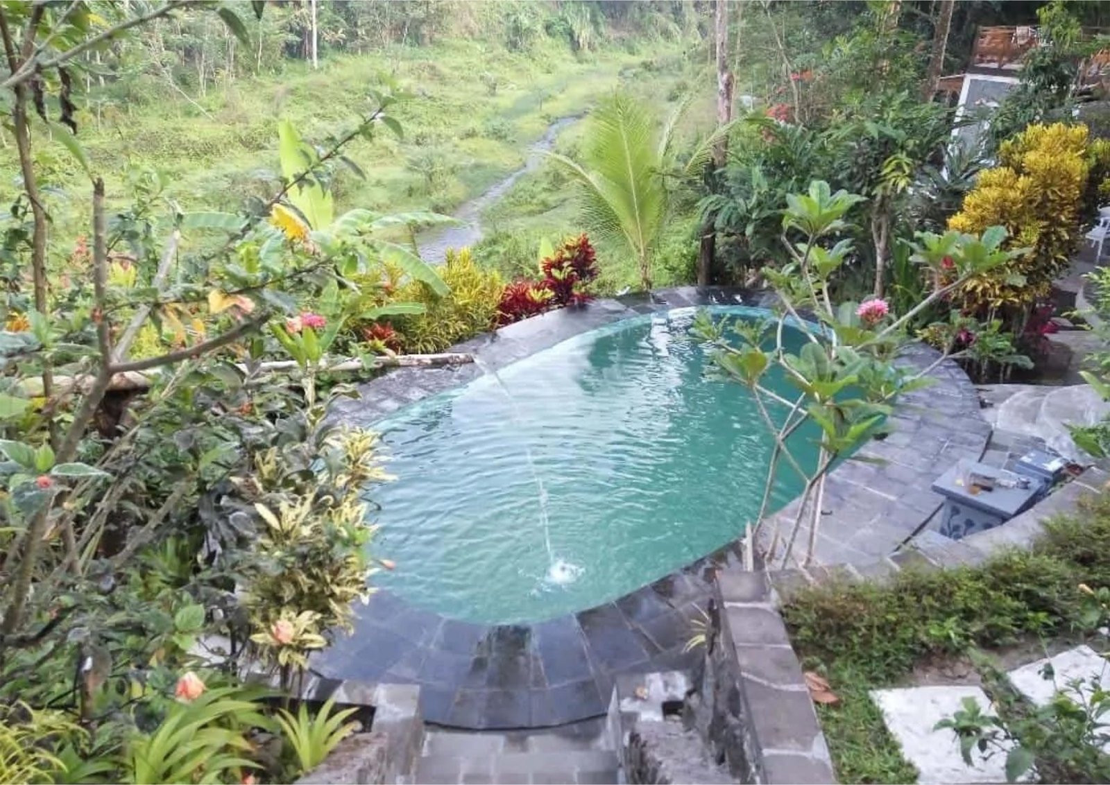 About 29 Jasa Kontraktor Kolam Renang Jogja Pool 29 scaled