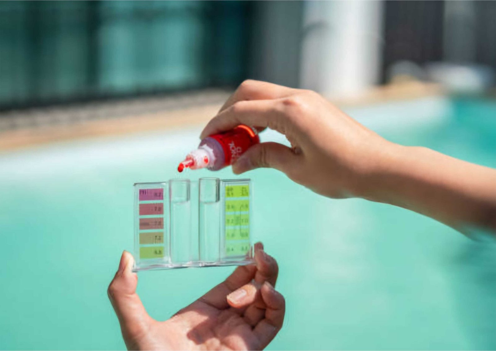 Cara Menggunakan Test Kit untuk Mengecek PH Kolam Renang 2 Cara Menggunakan Test Kit untuk Mengecek PH Kolam Renang