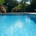 Kapan Air Kolam Renang Harus Dikuras Total?