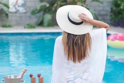 Mengapa Berenang Tidak Boleh Pakai Baju Katun