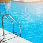 Tangga Stainless untuk Kolam Renang