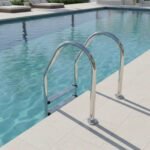 Ide Desain Tangga Kolam Renang