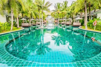 Perlukah Batu Alam pada Kolam Renang Dicoating