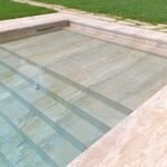 Batu Alam untuk Kolam Renang Apakah Perlu Dipoles