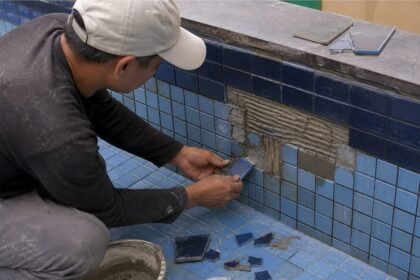 Cara Perbaiki Keramik Kolam Renang Pecah