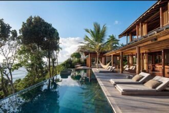 INFINITY POOL Yogyakarta